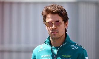 Felipe Drugovich, piloto de reserva y pruebas de Aston Martin, está listo para participar en la sesión de práctica 1 en el Gran Premio de Italia
